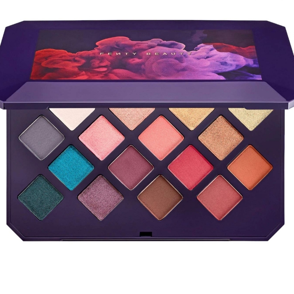 Eyeshadow palette